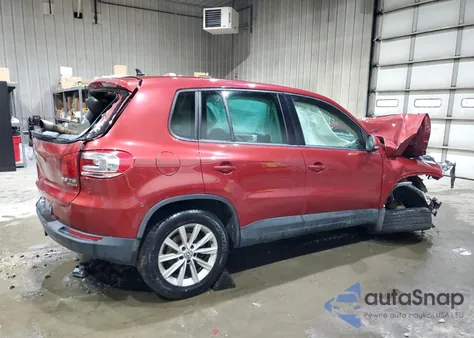 2014 Volkswagen Tiguan S из США, поврежденный, VIN WVGBV3AX7EW024741
